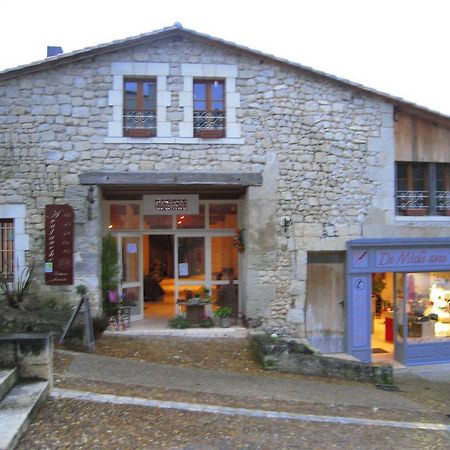 Faubourg St Jean Daire Aubeterre-sur-Dronne Dış mekan fotoğraf