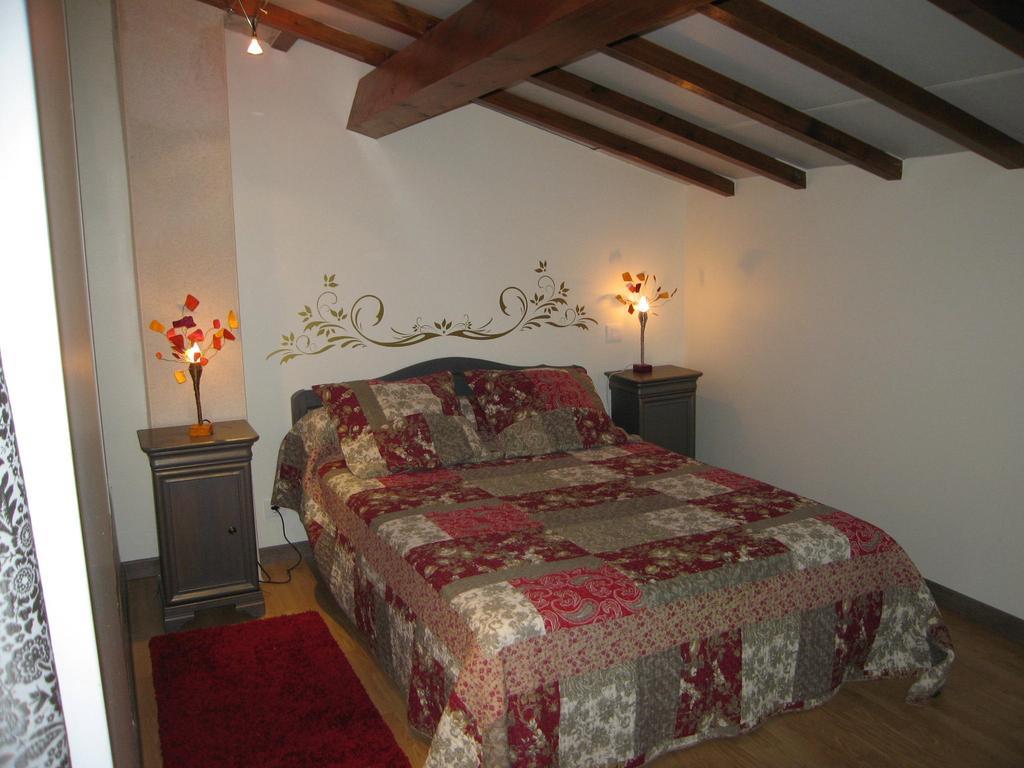 Faubourg St Jean Daire Aubeterre-sur-Dronne Oda fotoğraf